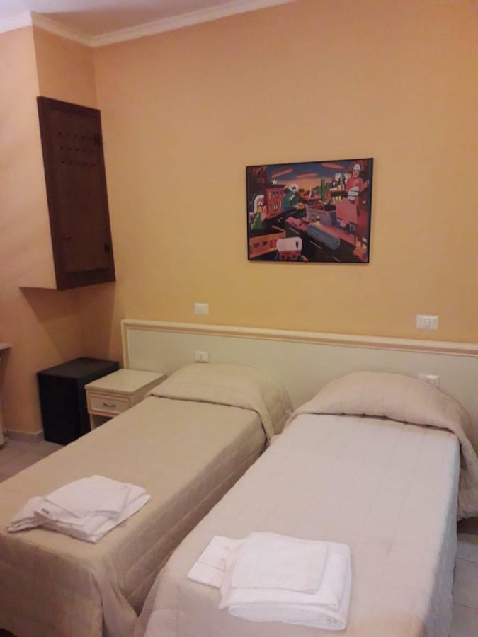 La Tenuta Di Bacco Hotel กอลเลแฟร์โร ภายนอก รูปภาพ