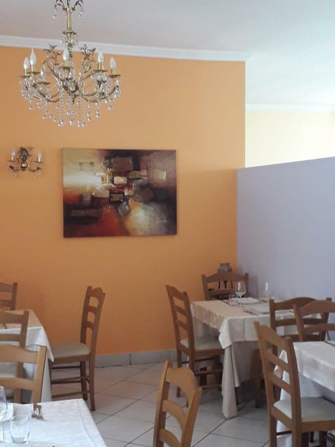 La Tenuta Di Bacco Hotel กอลเลแฟร์โร ภายนอก รูปภาพ